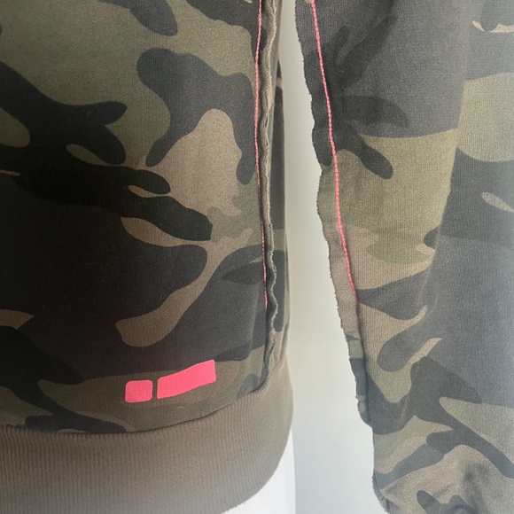 Freddy Camouflage Green Casual Pink Stitching Detail Sweatshirt Top Sweater 4 S - Picture 8 of 15